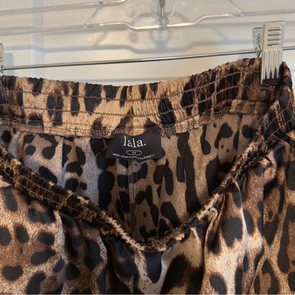 Dressed in LALA Leopard Print Pants & Jumpsuit Set Worn Once Perfect Condition - Picture 4 of 8